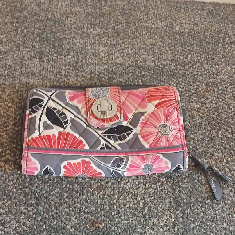 Vera Bradley Pink Floral Women's Large Wallet